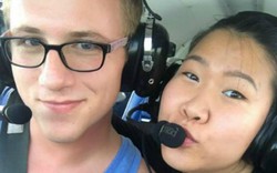 Anh phi công Mỹ trúng sét ái tình với cô y tá Việt vì "không được hôn tạm biệt"