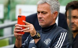 BỊ CĐV M.U dọa giết, HLV Mourinho phản ứng bất ngờ