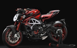 Ngất ngây trước bản MV Agusta Brutale 800RR Lewis Hamilton tuyệt đẹp