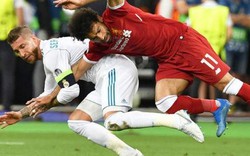 BLV Quang Huy nói gì về tình huống Ramos "khóa tay" Salah?