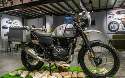 Royal Enfield Himalayan 2018 chốt giá từ 211 triệu đồng