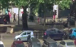 Khoảnh khắc đặc nhiệm Bỉ đấu súng, bắn chết kẻ khủng bố