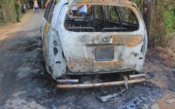 7 người thoát chết khi ô tô bất ngờ bốc cháy
