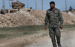 Liên quân do Mỹ dẫn đầu oanh tạc làng Syria