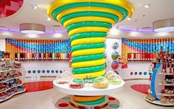 Mọi đứa trẻ đều sẽ thích mê trong những cửa hàng kẹo to đẹp nhất thế giới này