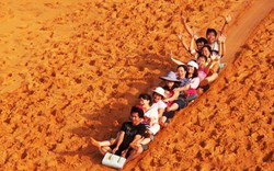 Sảng khoái với trải nghiệm trượt cát ở Mũi Né