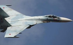 Hơn 100 máy bay chiến đấu Nga bay rợp trời Crimea dằn mặt NATO