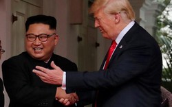 Phía sau sự khởi đầu thuận lợi của Kim Jong Un và Donald Trump