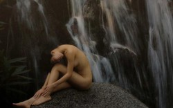 Ảnh trong triển lãm nude của Thái Phiên không cấm trẻ em dưới 18 tuổi