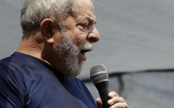 Cựu Tổng thống Brazil bình luận trận Brazil-Thuỵ Sỹ từ trong tù