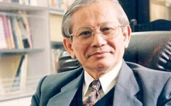 Giáo sư- Nhà giáo Nhân dân Phan Huy Lê, chuyên gia hàng đầu về lịch sử VN