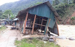 60 nóc nhà bị ngập trong lũ ở Mường Nhé
