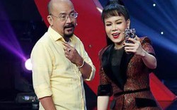 Gameshow Việt bắt người chơi "khai mọi thứ" trong điện thoại
