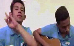 Sau sân cỏ, Hồng Duy U23 thể hiện tài lẻ "đốn tim" fan