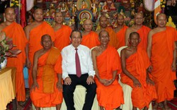 Phó Thủ tướng chúc Tết Chôl Chnăm Thmây tại Trà Vinh, Vĩnh Long