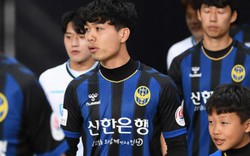 Incheon United thua trận thứ 4, CĐV Thái Lan "ném đá" Công Phượng