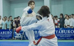 Kịch tính giải vô địch Karate tại Hà Nội