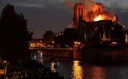 Hé lộ nguyên nhân Nhà thờ Đức Bà Paris bị cháy