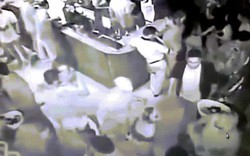 Video: Va chạm trong hộp đêm, hai cảnh sát Brazil rút súng “xử” lẫn nhau