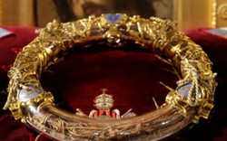 Bảo vật trong Nhà thờ Đức bà từng ở trên đầu Chúa Jesus khi bị đóng đinh?