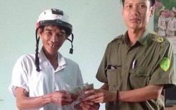 Quảng Trị: Phó Công an xã trả tiền cho người đánh rơi