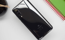 Xiaomi sẵn sàng ra mắt 2 smartphone xịn với camera bật lên