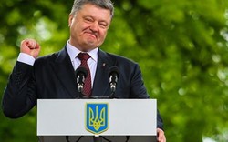 Poroshenko dùng Nga để dọa người dân Ukraine là “cơn cuồng”
