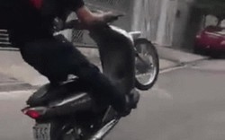Video: Thanh niên chế thùng đeo sau lưng để bốc đầu xe ngổ ngáo