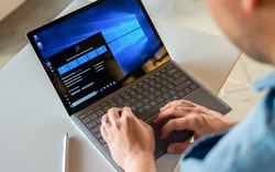 Microsoft dùng chiêu độc để nâng tầm máy tính Windows 10 giá rẻ