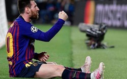 Balotelli lên tiếng bảo vệ "thần tượng" Messi, đáp trả fan cuồng Ronaldo