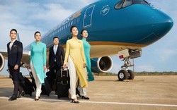 Vietnam Airlines “xanh mướt” ngày  chào sàn HoSE