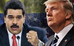 Không cần động binh, Mỹ tung chiêu "ngọt như đường" với quan chức Venezuela