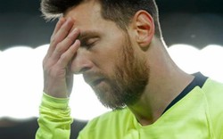 Messi bật khóc nức nở, phòng thay đồ Barca buồn "như đưa đám"