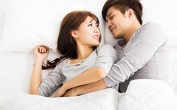 Sốt sình sịch "cầm tay chỉ việc" chuyện phòng the