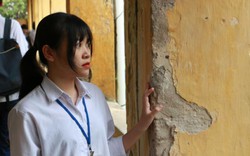 Thầy trò trường THPT Trương Định vừa học vừa lo tường đổ, vữa rơi
