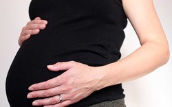 Người đàn ông chuyển giới đau bụng và phát hiện mình mang thai