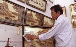 Kỷ lục: Người đàn ông An Giang vẽ tranh trên lá thốt nốt "cực đỉnh"
