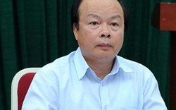 Thứ trưởng Huỳnh Quang Hải bị cảnh cáo vì vi phạm đạo đức, lối sống