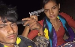 Ấn Độ: Bi kịch gây bàng hoàng sau bức ảnh cặp đôi selfie với súng