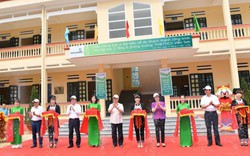 Khánh thành công trình lớp học Trường TH&THCS Viễn Sơn (Văn Yên,Yên Bái) do Vietcombank tài trợ 3 tỷ đồng