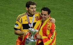 Xavi khiến Casillas mâu thuẫn với Mourinho