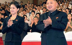 Người phụ nữ lạ lùng bên chủ tịch Kim Jong-un