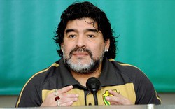 Maradona: Ronaldo không thể theo kịp Messi