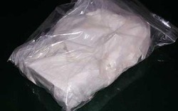 Hà Nội: Bắt 2 đối tượng tàng trữ 3 bánh heroin