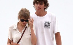 Taylor Swift hẹn hò cháu trai cố Tổng thống