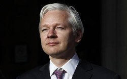 Ecuador cho trùm WikiLeaks tị nạn, Anh &#34;nổi đóa&#34;