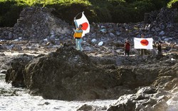 Nhật Bản đưa 150 công dân ra đảo tranh chấp