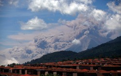 33.000 người Guatemala sơ tán vì núi lửa hoạt động