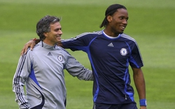 Mourinho mời Drogba làm “phó tướng”
