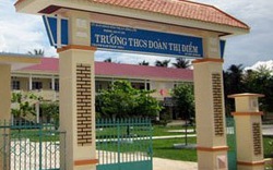 Hàng trăm học sinh sống cùng &#34;kho thuốc độc&#34; hơn 20 năm